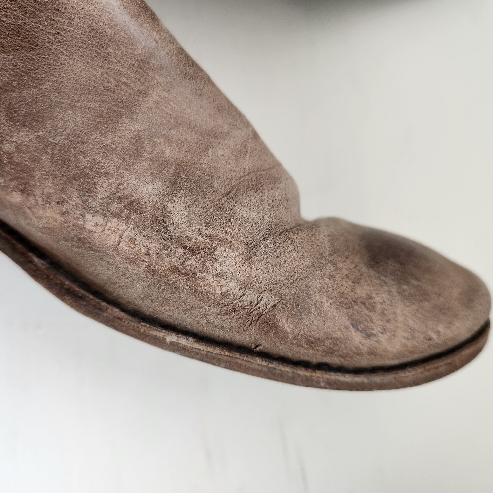 Frye Boots Size 7.5 - Picture 4 of 5